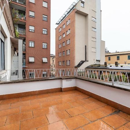 Sant'Ambrogio Bright Apartment With Terrace Milán Exterior foto